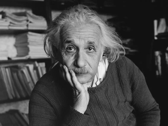 Albert Einstein: “Più imparo sulla fisica, più sono attratto dalla metafisica”